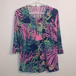 Lilly Pulitzer All A Glow Tunic Size S 
💯% Cotton EUC
